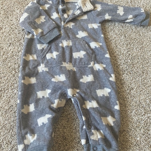 Carters baby boy 2 piece long sleeve footie bundle size 9 months - Picture 8 of 12